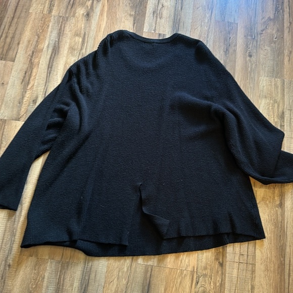 The Drop Oversized Ribbed Sweater - Picture 3 of 4